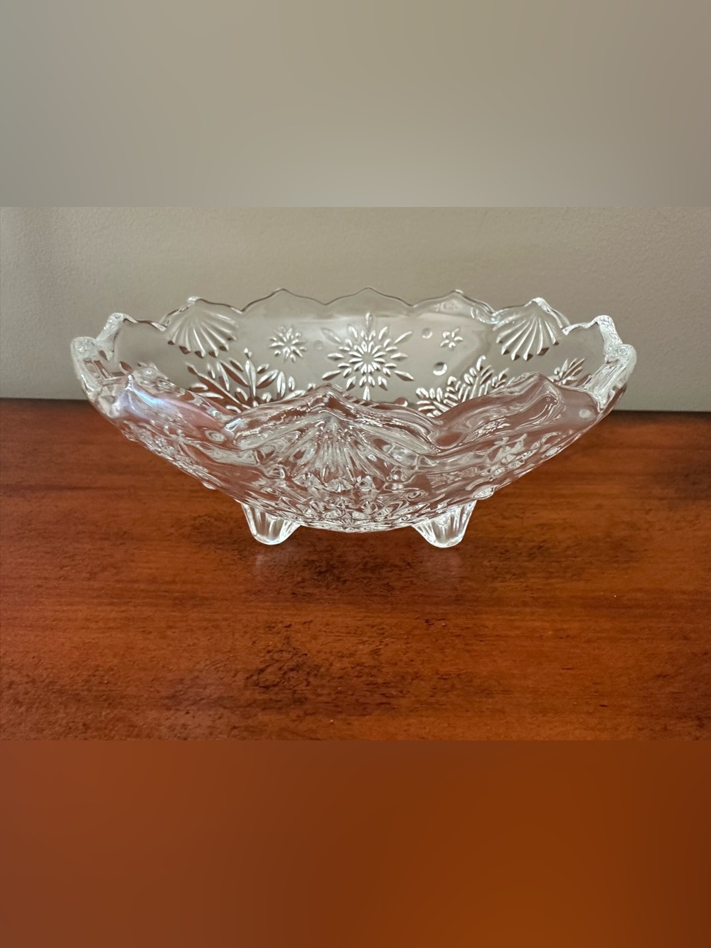Glass Decorative Pedestal Bowl - Clear
